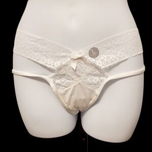2/$20 Brand New Sexy White Lace Panties underwear Size: Large
